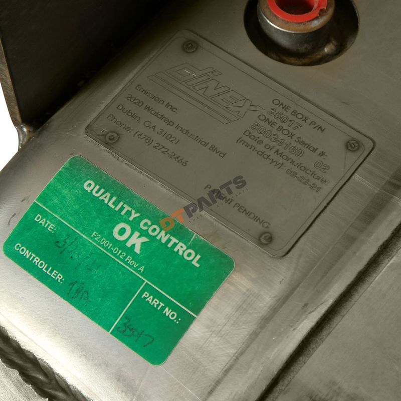 One-Box-DOC-SRC-Dinex-35017-para-Freghtliner